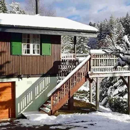 Authentic Mountain With River At 900m Chalé