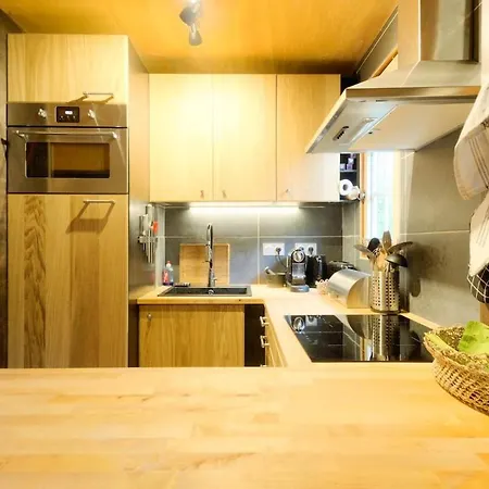 Authentic Mountain With River At 900m Chalé *